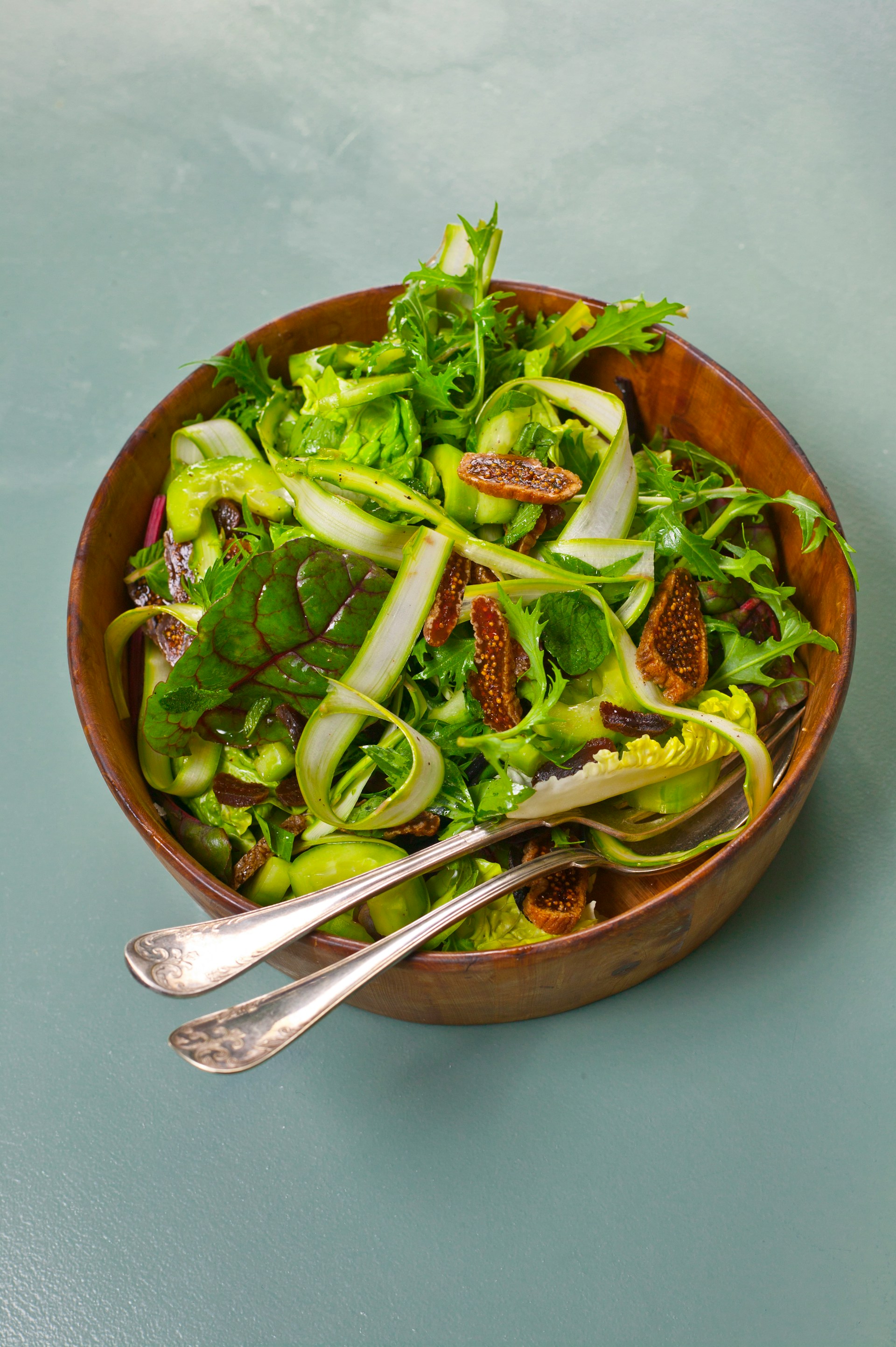 A healthy green salad